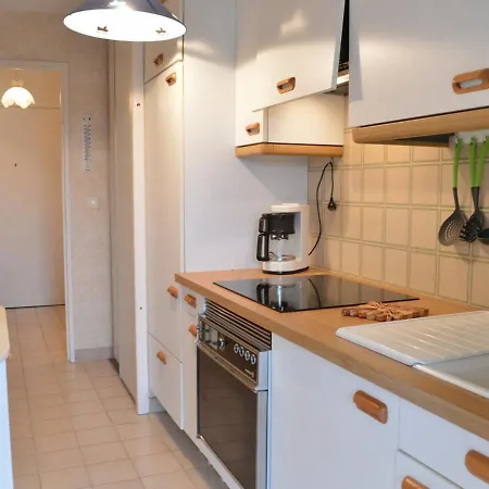 Fréjus, 2 Pièces, 4 Personnes - Fr-1-226a-15 *
