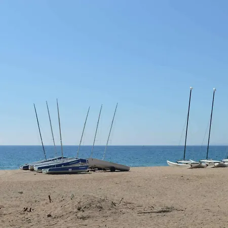 Fréjus, 2 Pièces, 4 Personnes - Fr-1-226a-15 Fréjus